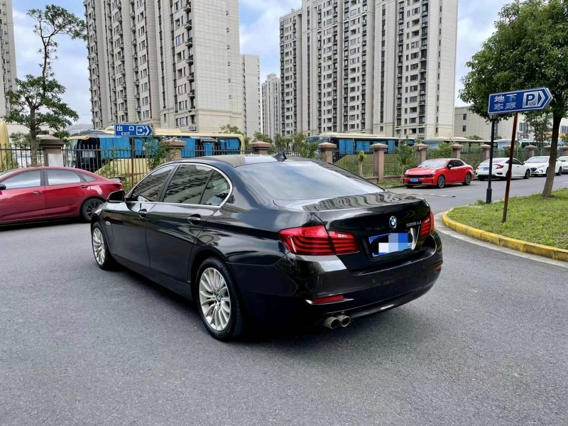 上海15年寶馬5系8
