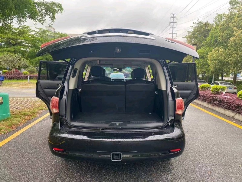 東莞15年英菲尼迪QX563