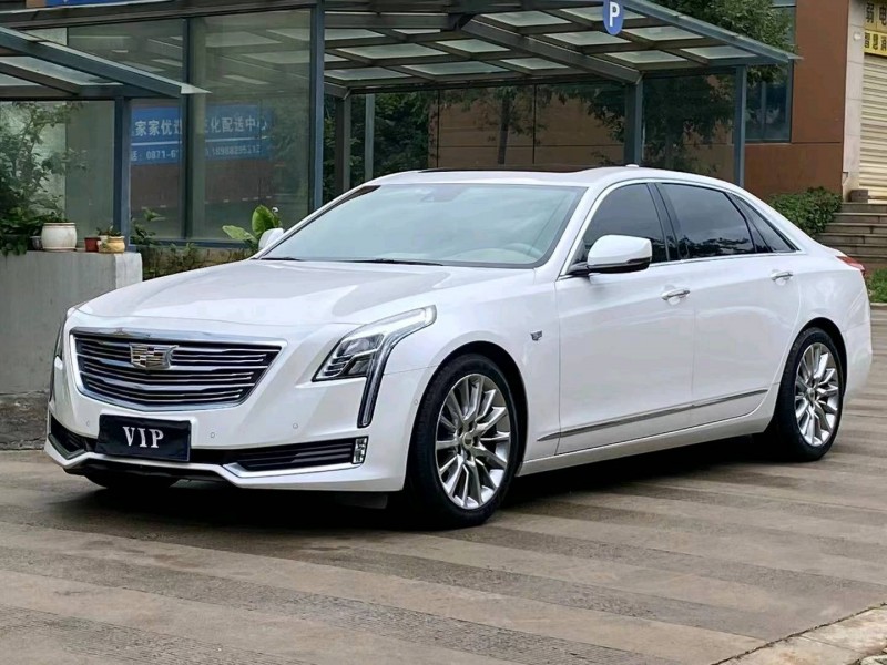 昆明16年凱迪拉克CT62