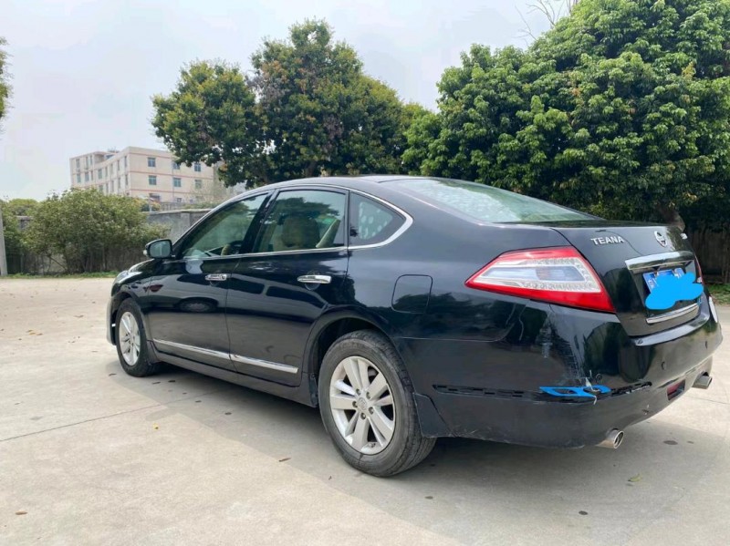 廣州11年日產天籟5