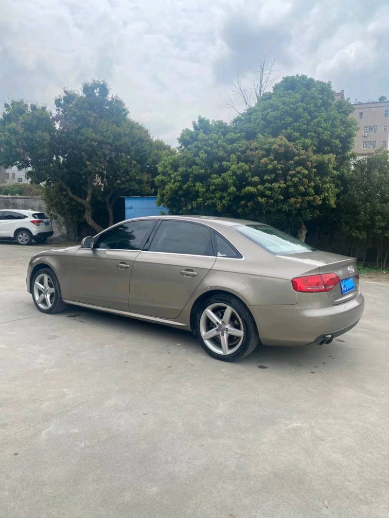 廣州12年奧迪A4L4