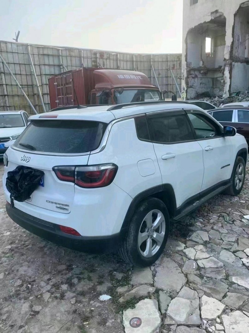 連云港17年Jeep指南者7