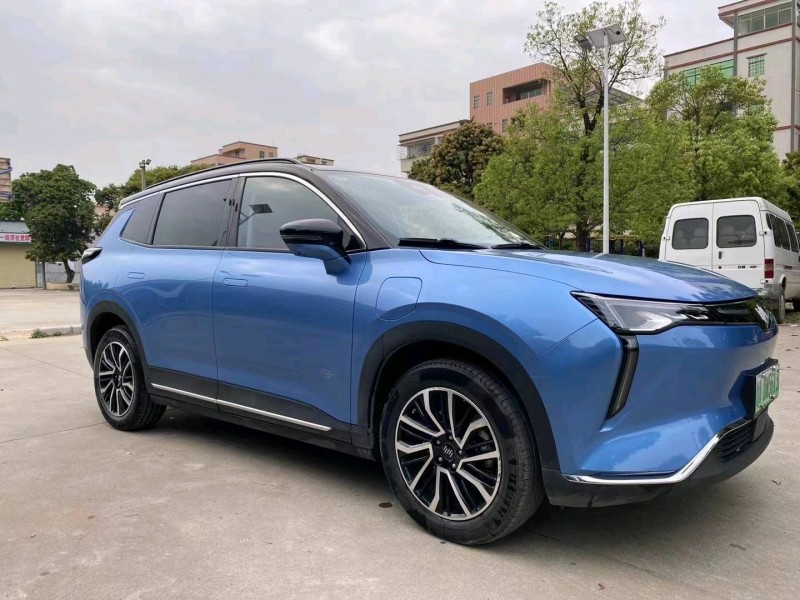 廣州21年威馬汽車W63