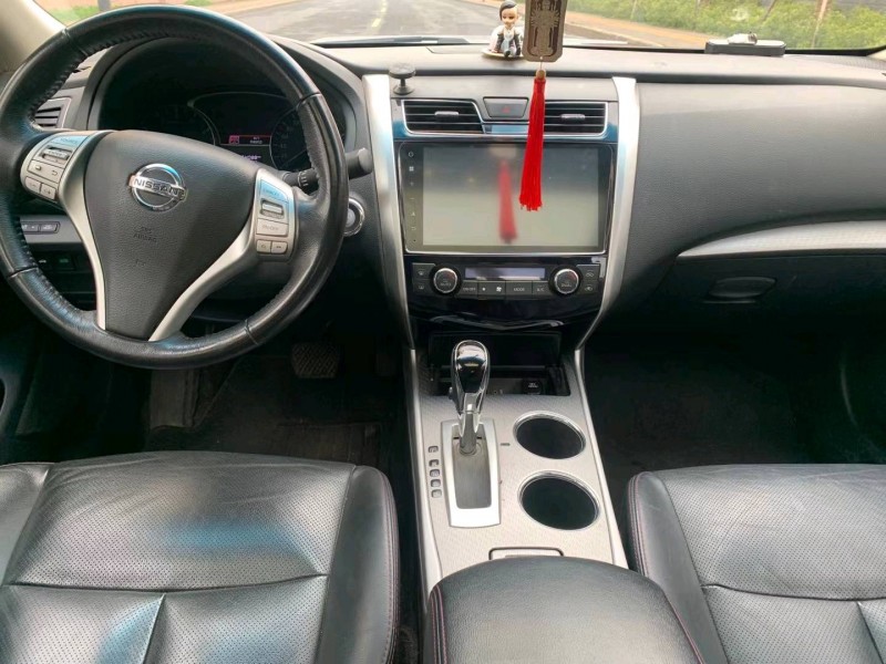阜陽19年日產天籟7