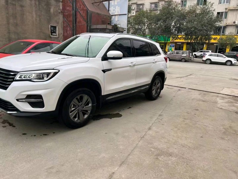 德陽20年長安汽車CS753