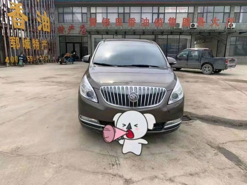 北京12年别克GL81