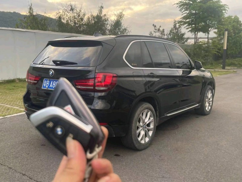 深圳18年寶馬X52