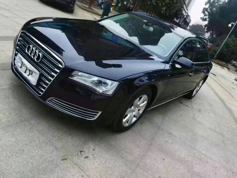 武漢14年奧迪A8L2