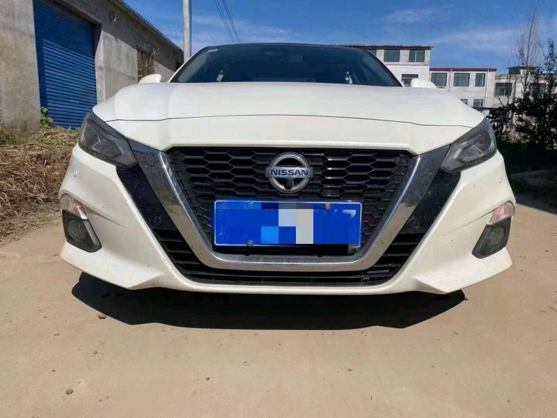 安陽21年日產天籟1