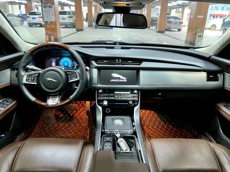 东莞20年红旗HS515