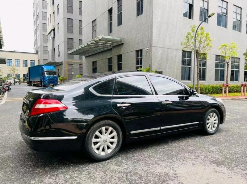 東莞10年日產天籟8