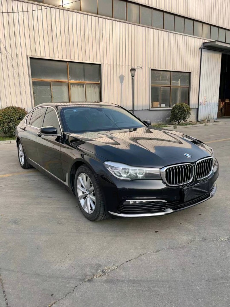 徐州16年宝马7系3