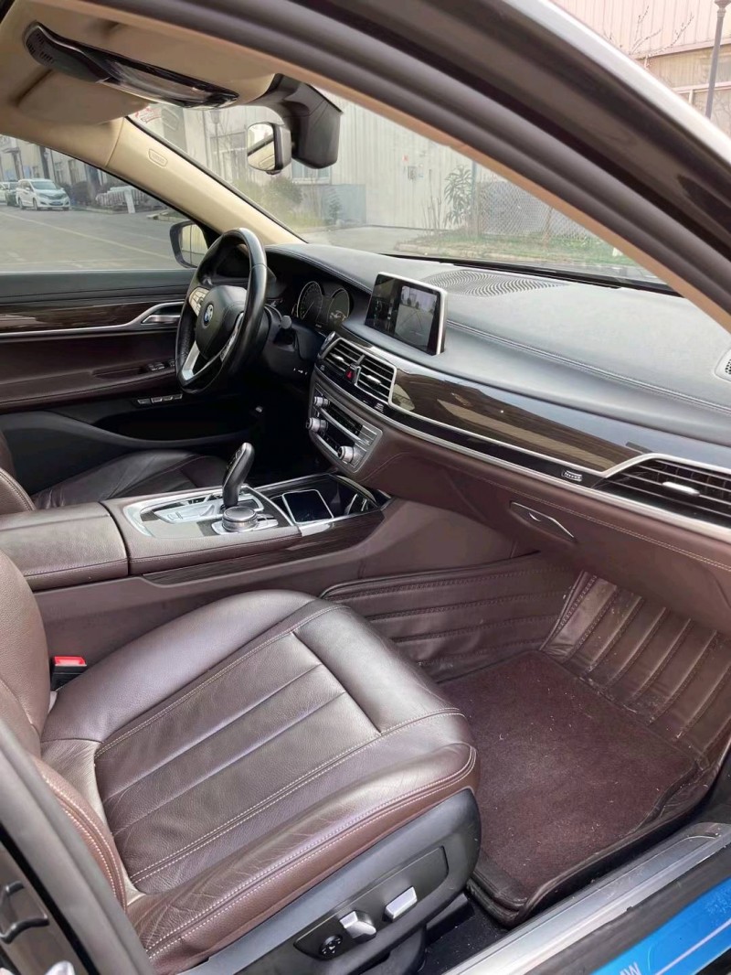 徐州16年宝马7系6