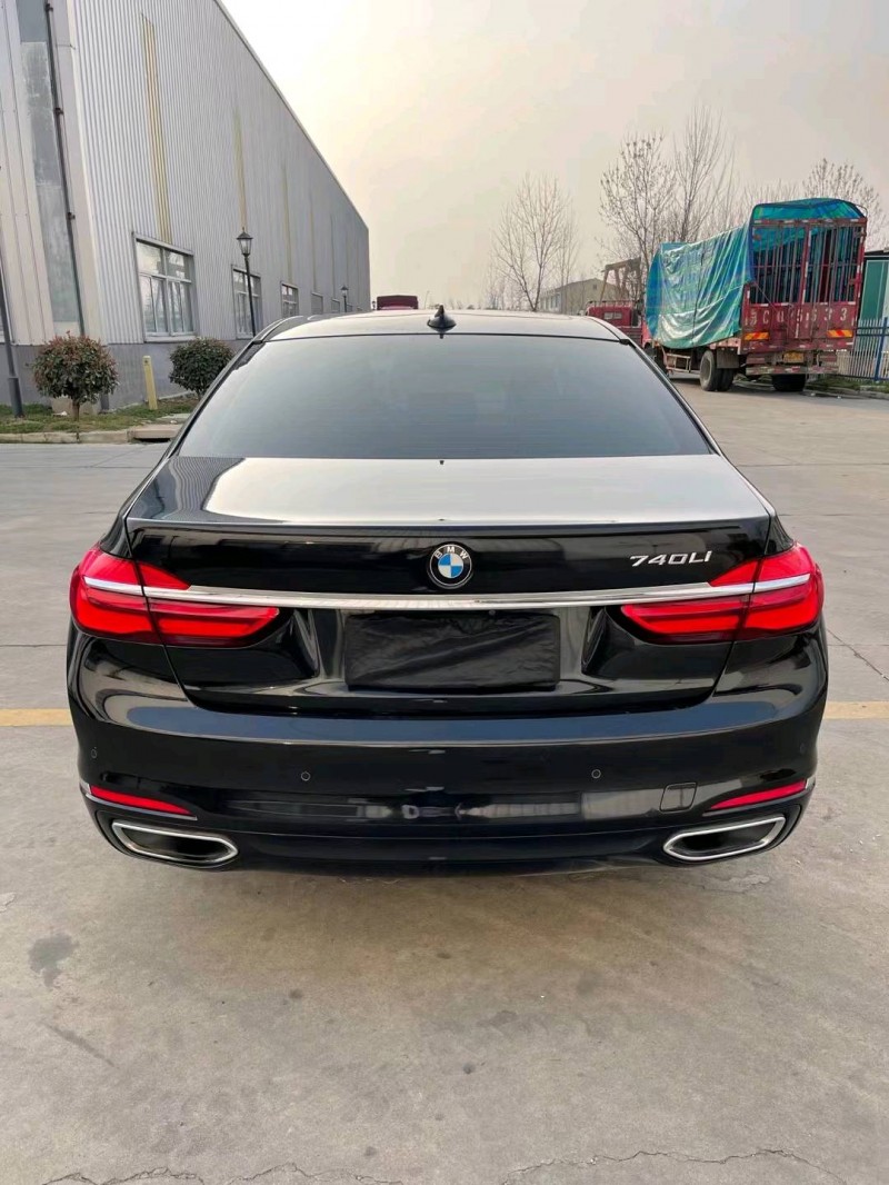 徐州16年宝马7系9