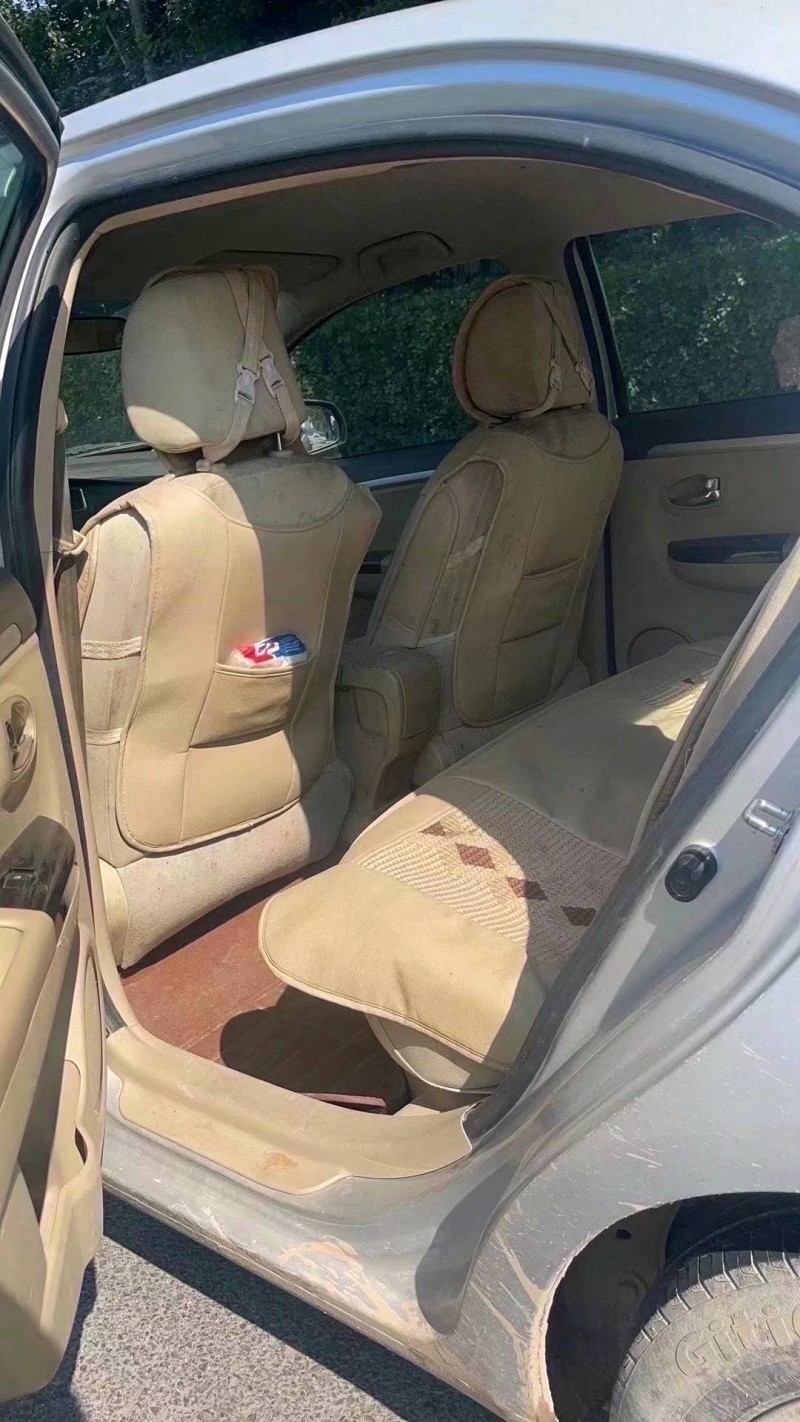 青島16年長城汽車C308