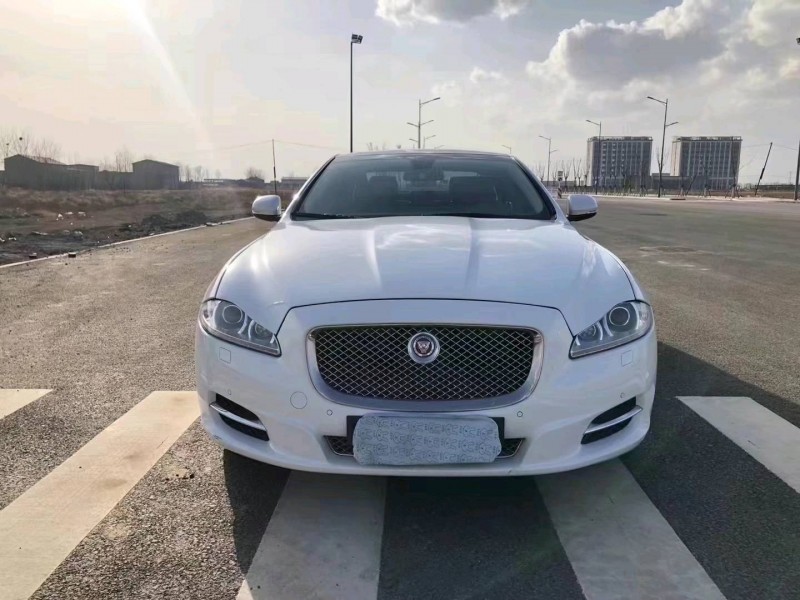 呂梁12年捷豹XJL9