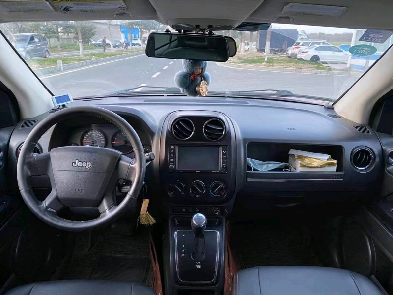 常州09年Jeep指南者3