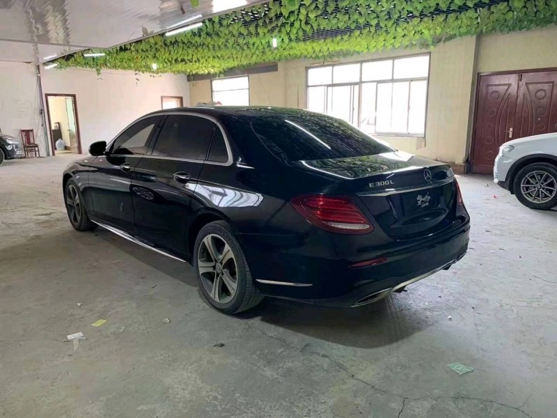东营18年奔驰E6