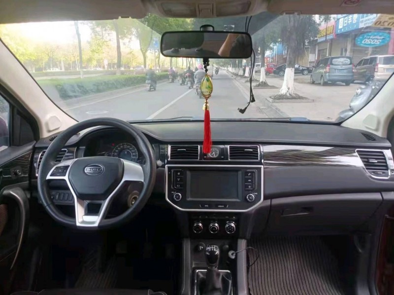 桂林18年比速汽車M37