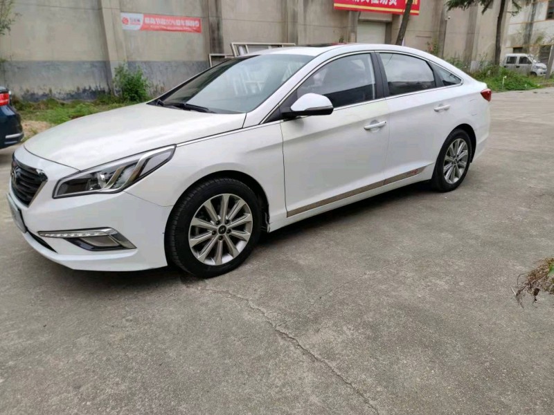 北京15年现代索纳塔九7