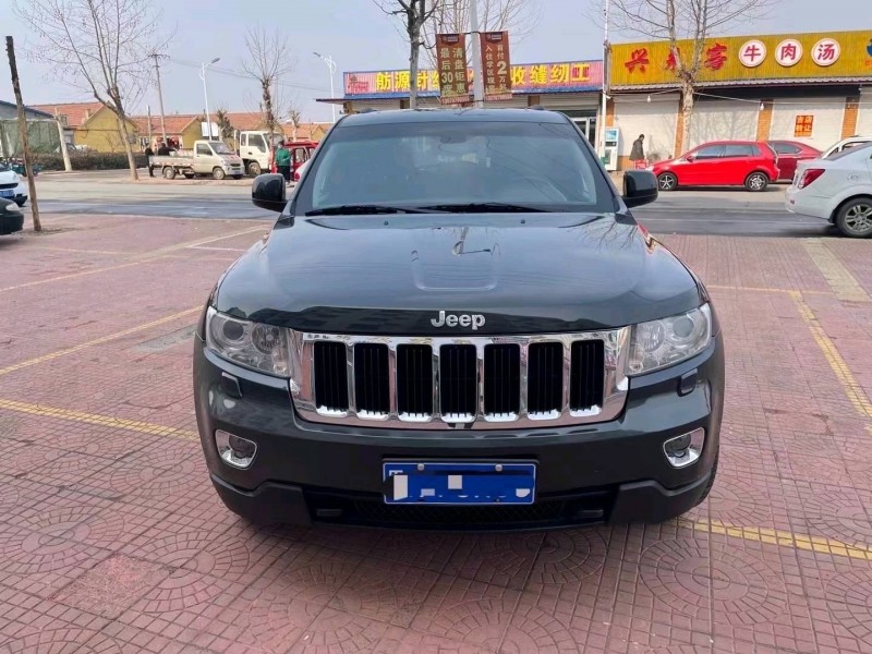 東營11年Jeep大切諾基1