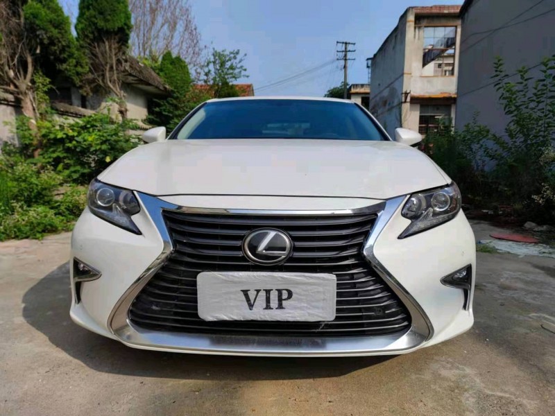 北京18年雷克萨斯ES1