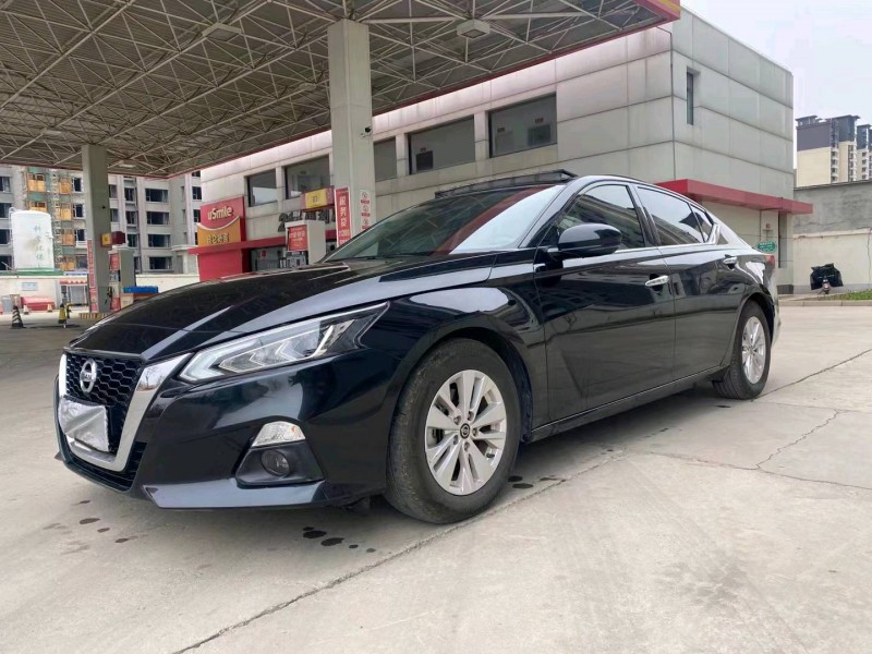 衡水20年日產天籟2