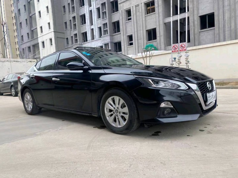 衡水20年日產天籟3