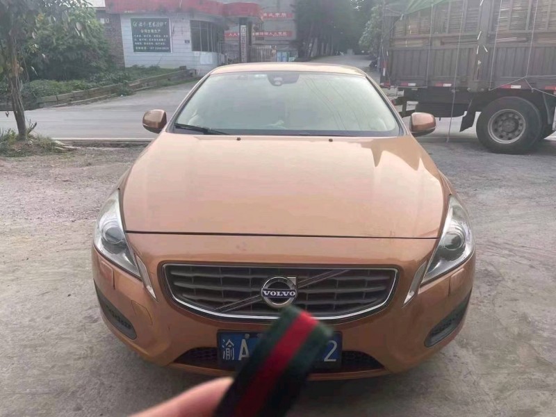 重慶12年沃爾沃S60L1