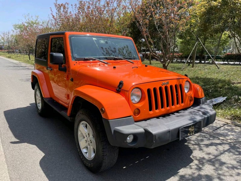 紹興12年Jeep牧馬人2