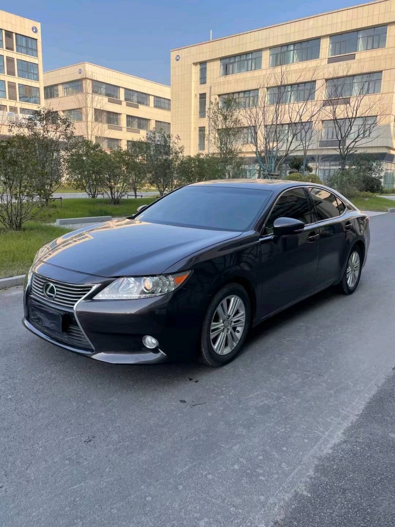 徐州13年雷克萨斯ES2