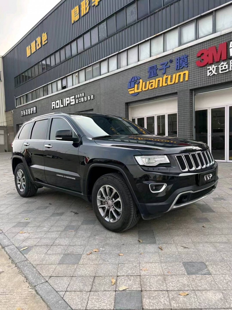 佛山17年Jeep大切諾基3