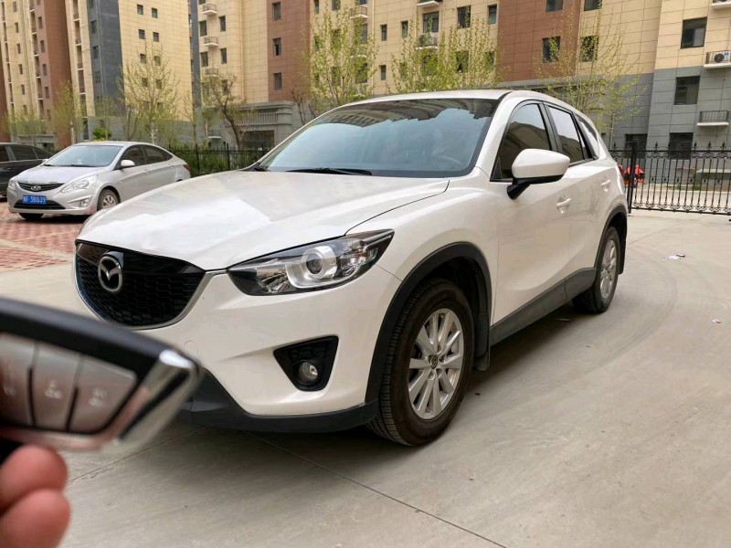 保定15年馬自達CX-52