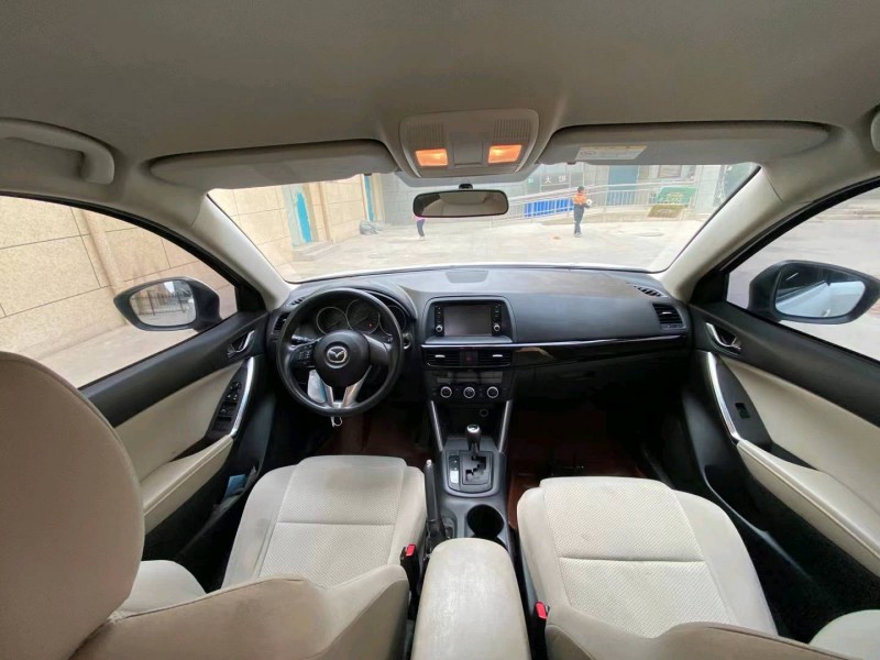 保定15年馬自達CX-56