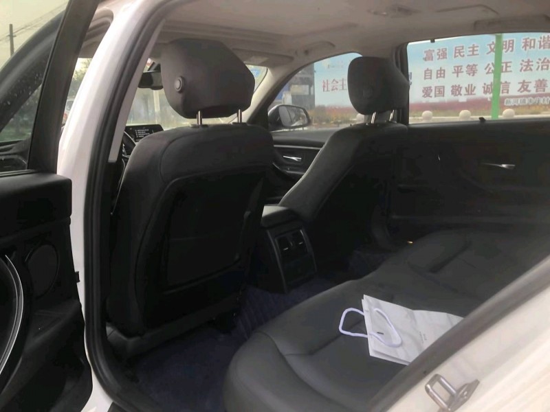 徐州17年宝马3系4