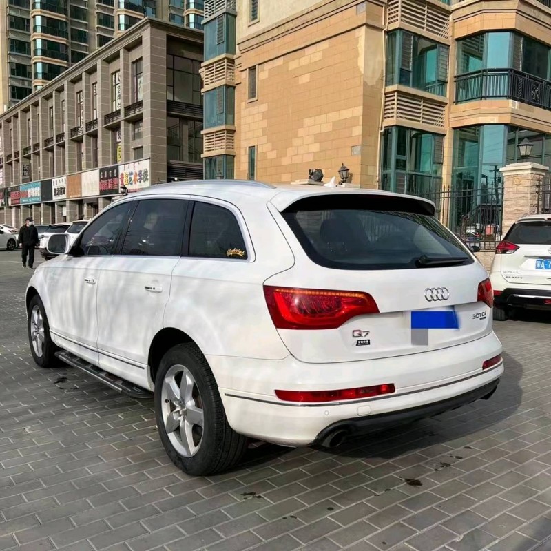 包頭11年奧迪Q77