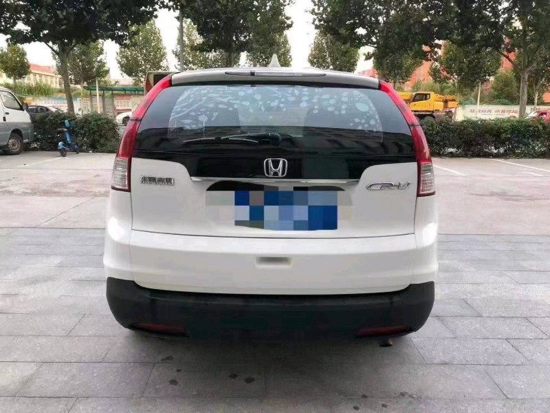 青岛13年本田CR-V7