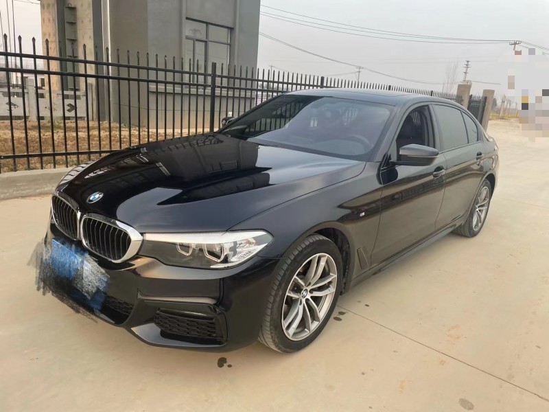 徐州19年宝马5系3