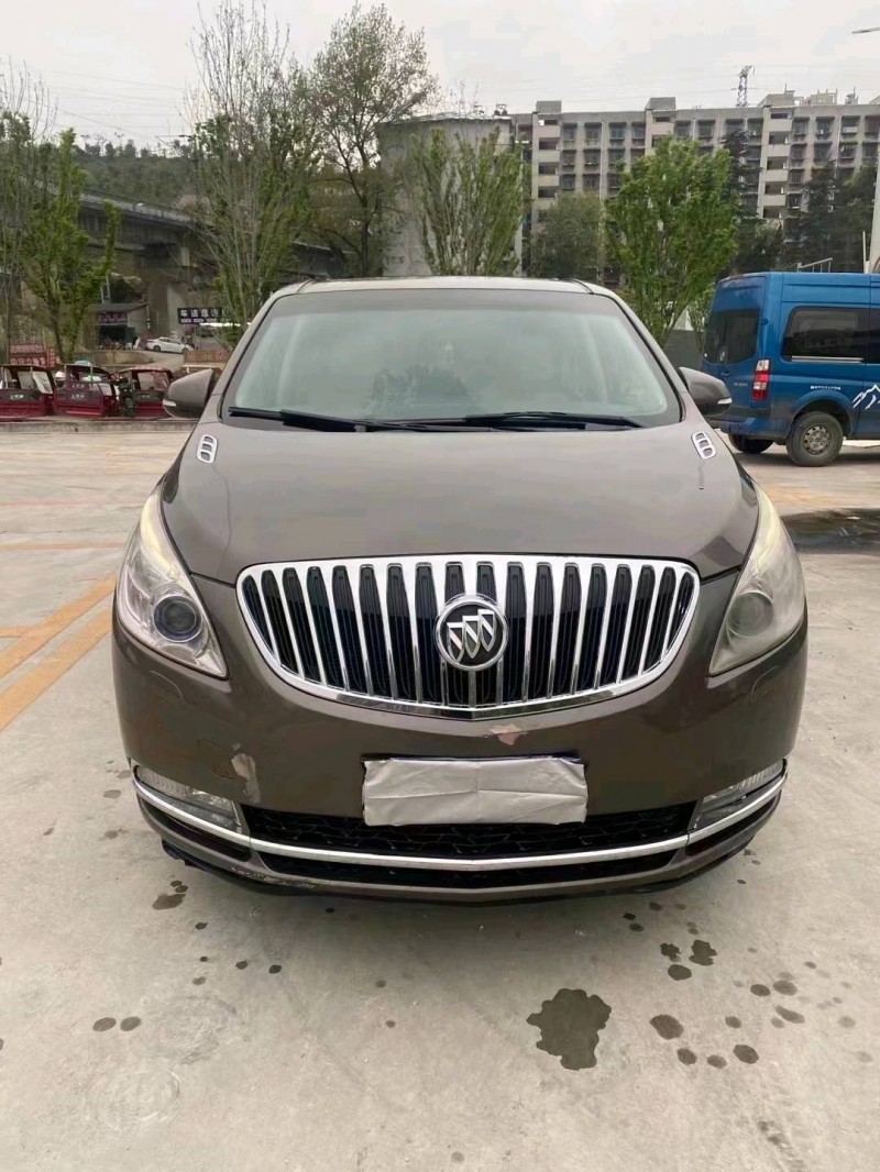 黔西南12年別克GL89