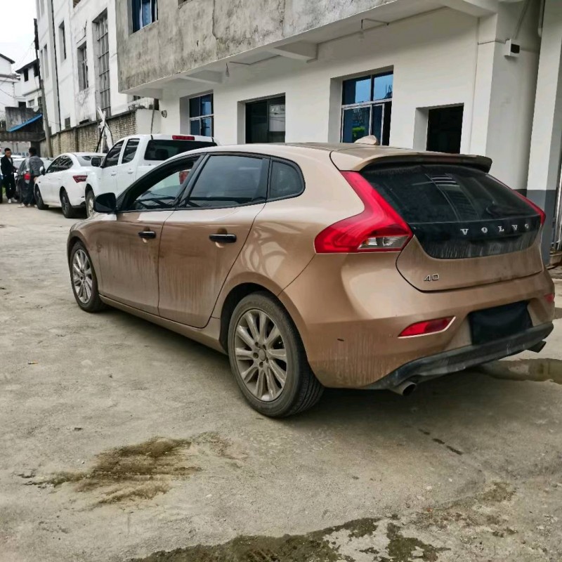 貴陽14年沃爾沃V404