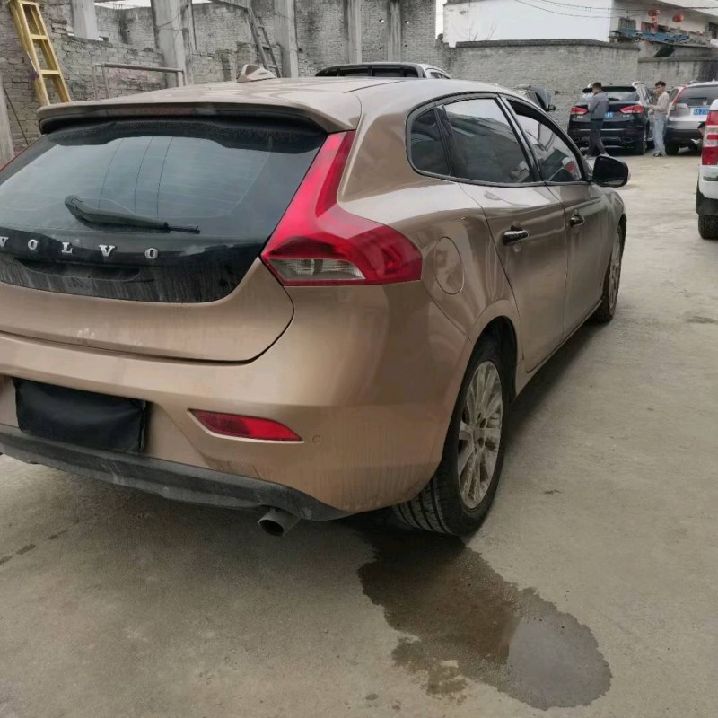 貴陽14年沃爾沃V408