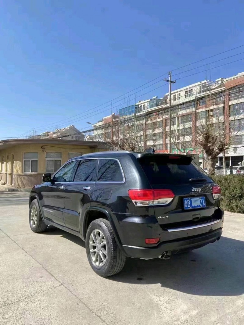 煙臺14年Jeep大切諾基5