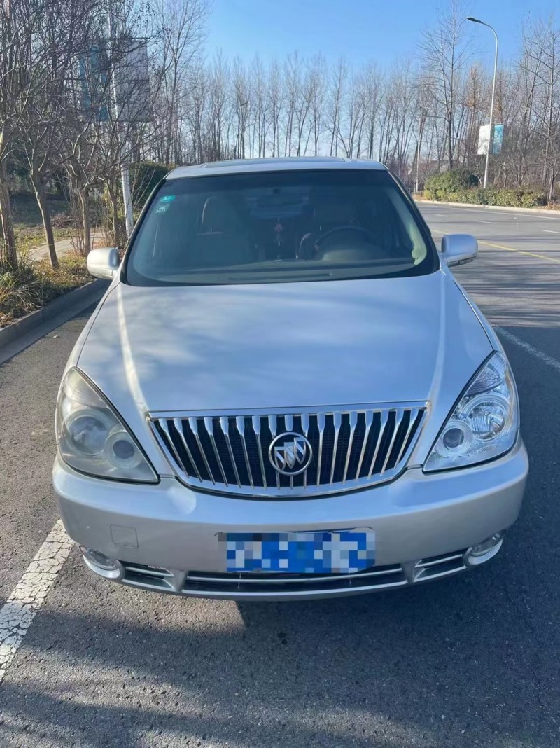 徐州12年别克GL81