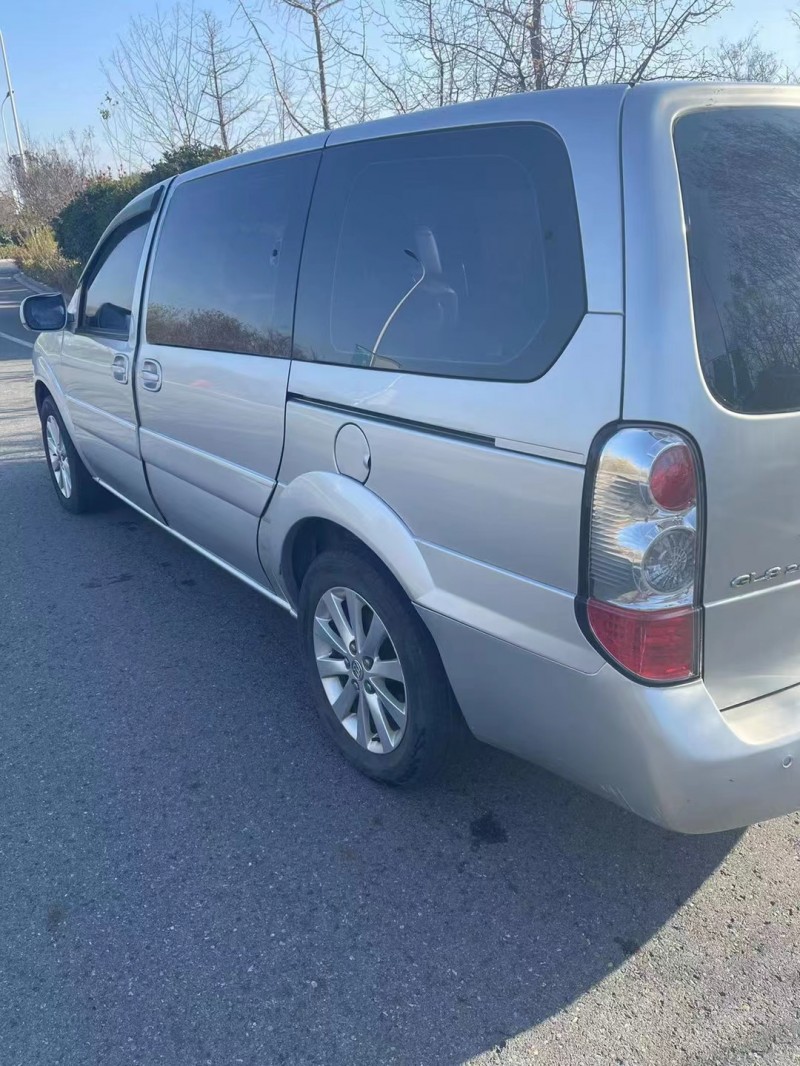 徐州12年别克GL88