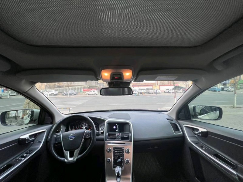 包頭16年沃爾沃XC605