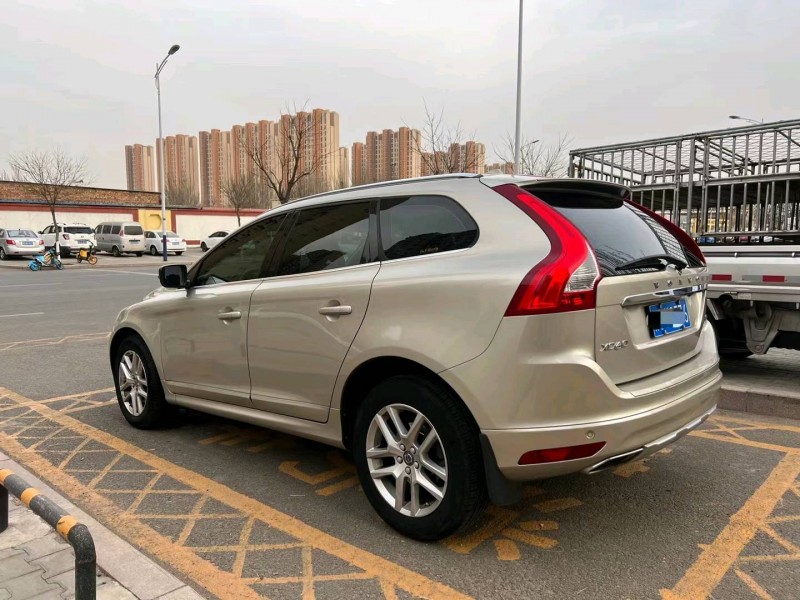 包頭16年沃爾沃XC609