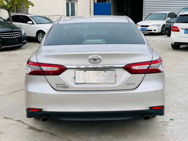 徐州18年丰田凯美瑞6