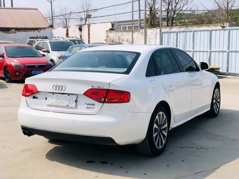 徐州11年奥迪A4L7