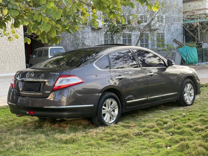汕頭11年日產天籟9