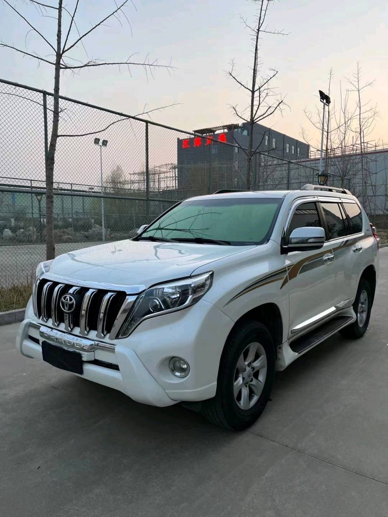 徐州12年丰田普拉多2